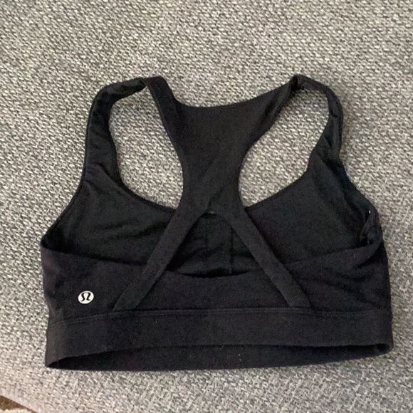 Black lululemon sports bra - Picture 2 of 3